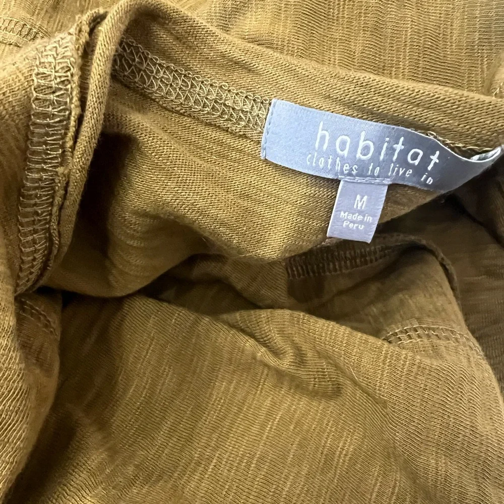 Habitat Clothes to Live In Medium NWOT 100% Cotton Top - Picture 3 of 4
